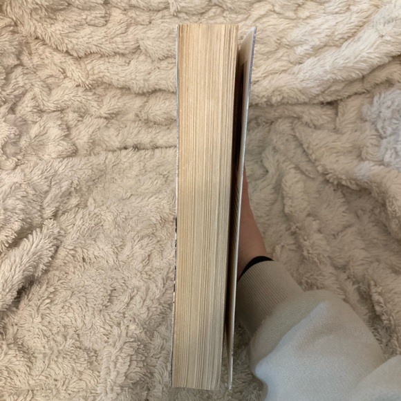 One by One by Ruth Ware - Picture 4 of 6